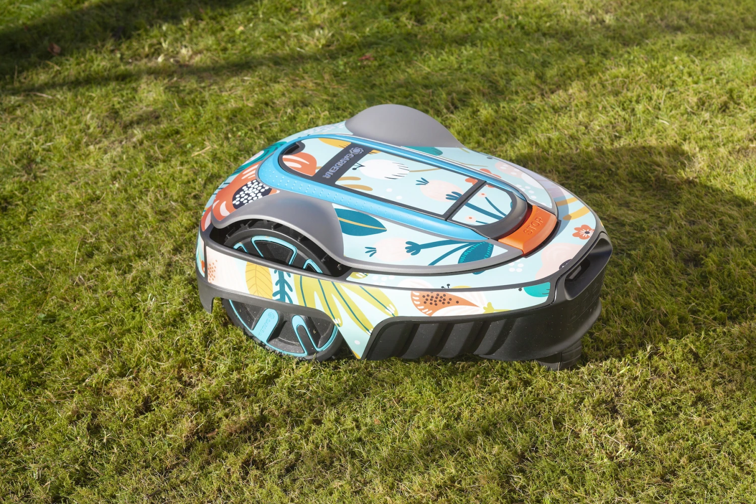 Twinckels Outfit Voor Gardena Robotmaaier 250/350/500 - Flower 1 Twinckels Outfit Voor Gardena Robotmaaier 250/350/500 - Flower