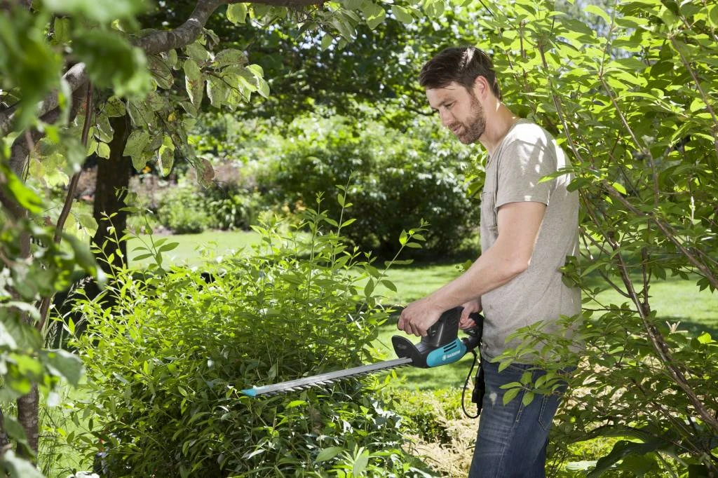 Gardena Elektrische Heggenschaar EasyCut 450/50 4 Gardena Elektrische Heggenschaar EasyCut 450/50 - Afbeelding 4